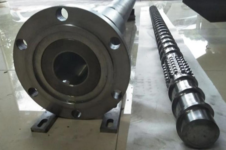 如何判斷機(jī)筒螺桿的質(zhì)量好壞？