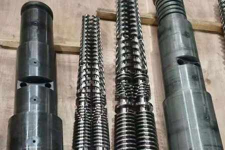 塑料擠出機(jī)螺桿機(jī)筒選型原則，掌握這幾點(diǎn)！