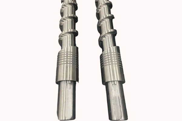 決定錐形雙孔機(jī)筒螺桿材料的關(guān)鍵因素有哪些？